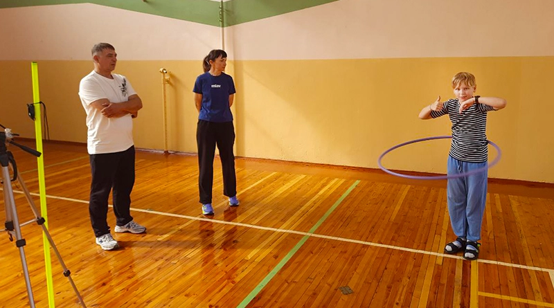 Рекорд по вращению обруча в Беларуси — Всеволод Карлов